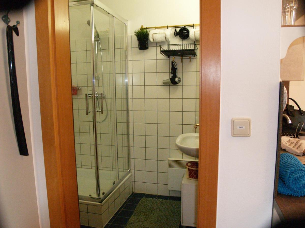 Lg Tiny Apartment Korneuburg Exterior photo